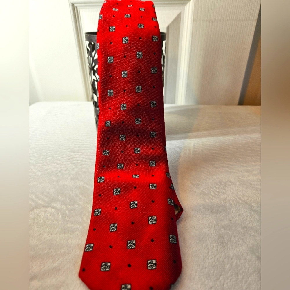 Givenchy Geometric Red Tie